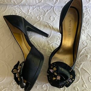 Nine West satin black evening pumps sandals 6.5